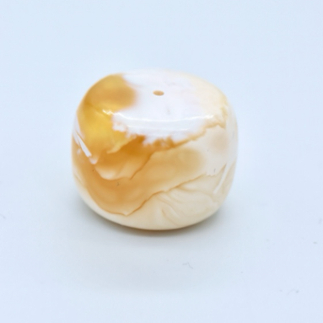 琥珀蜜蜡桶珠、蜜蜡配饰、金瓷白蜜蜡桶珠