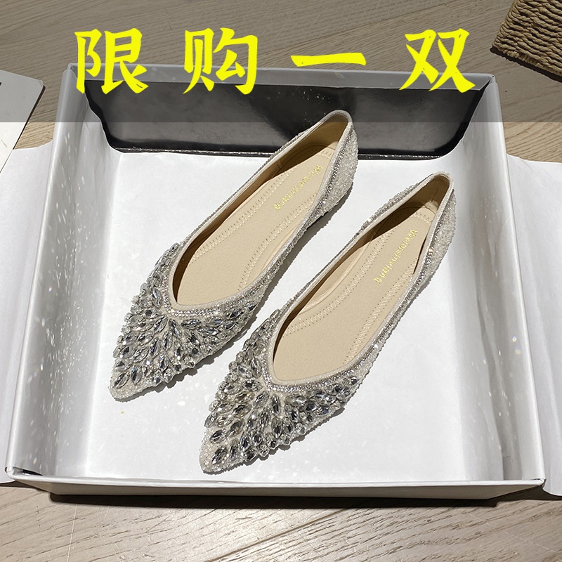 红蜻蜓牌真皮水钻尖头平底鞋水晶鞋气质仙女鞋浅口平跟瓢鞋婚鞋