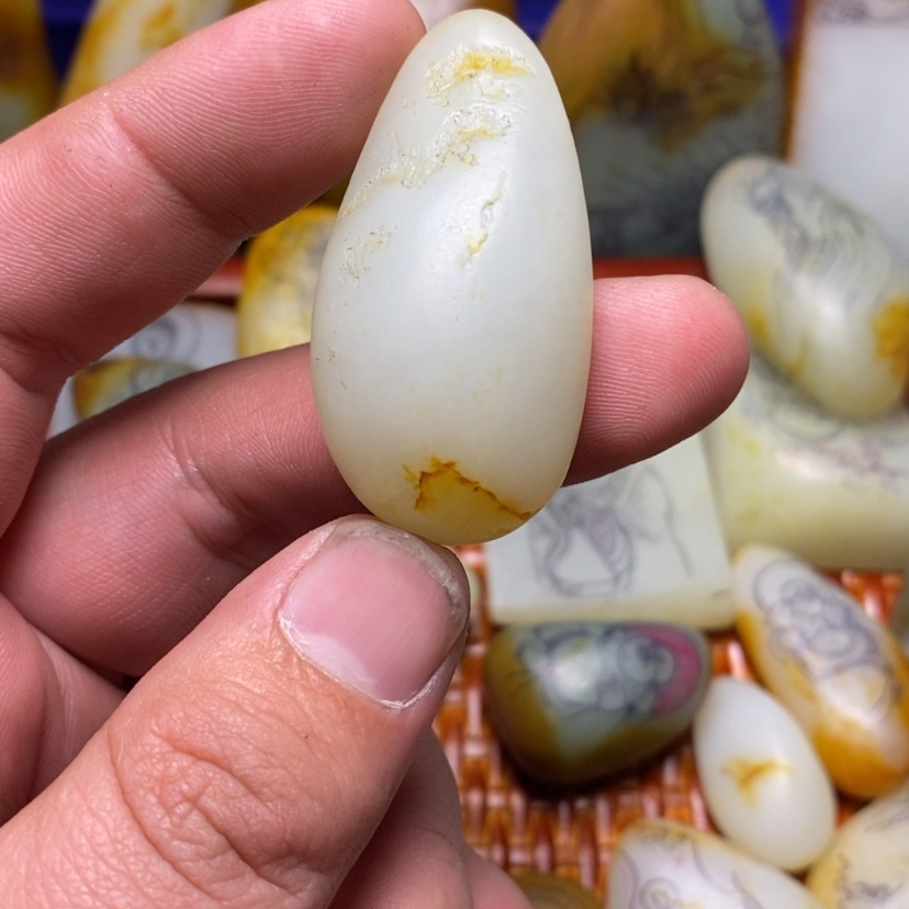 【闪购商品】定制和田玉1未镶嵌1***米
