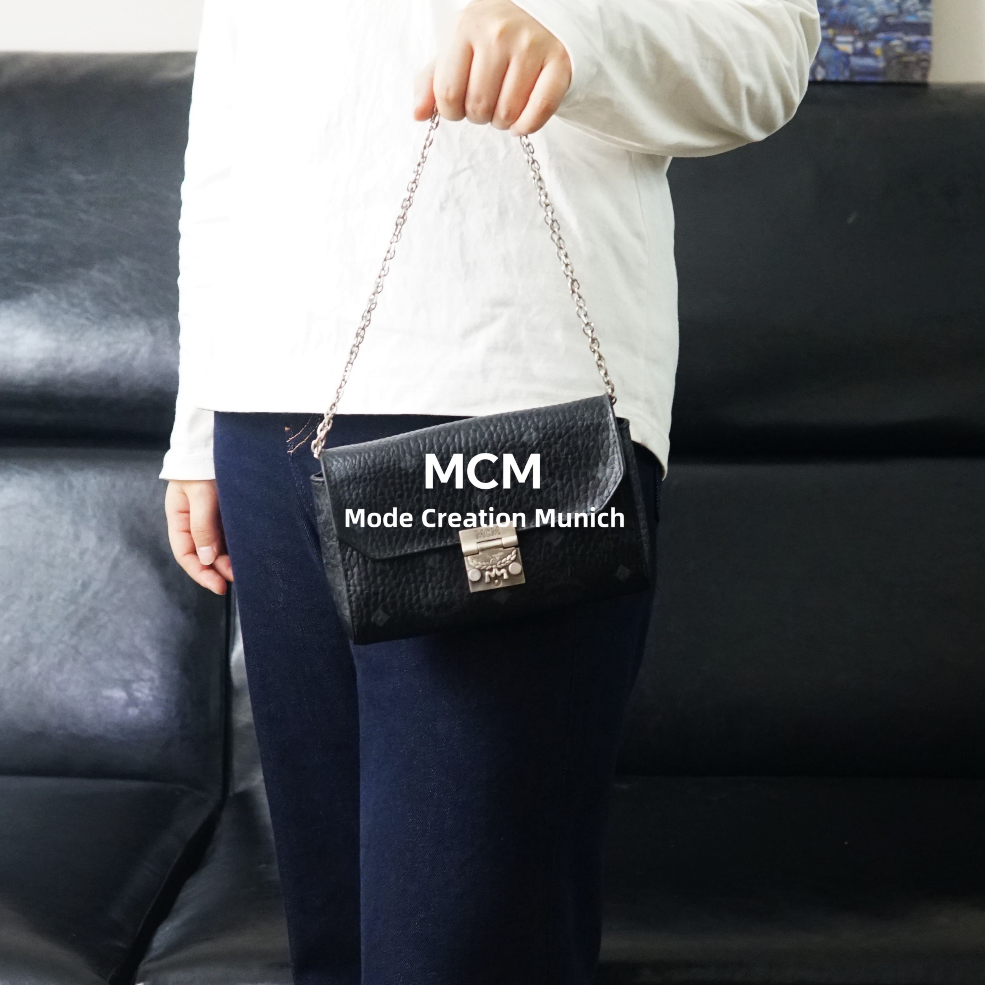 95新 MCM 黑色斜挎包/AR11330063/0063