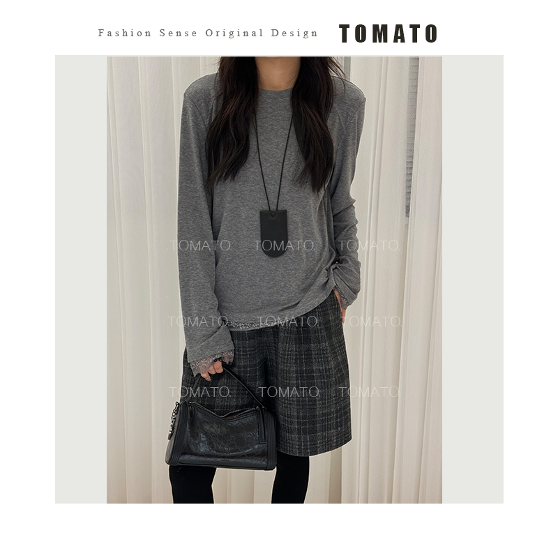 【TomoTo】亲肤 纯色插肩袖下摆拼接蕾丝打底长袖T恤上衣 Q24T3571 