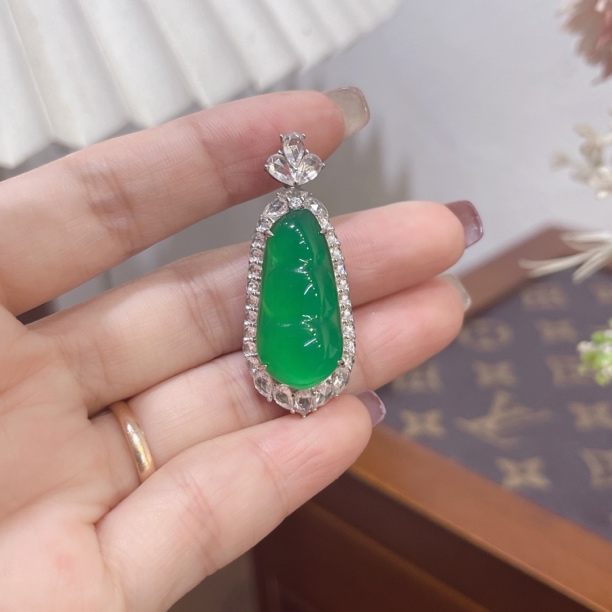 天然玉石，玉髓中号福豆，s925银镶嵌