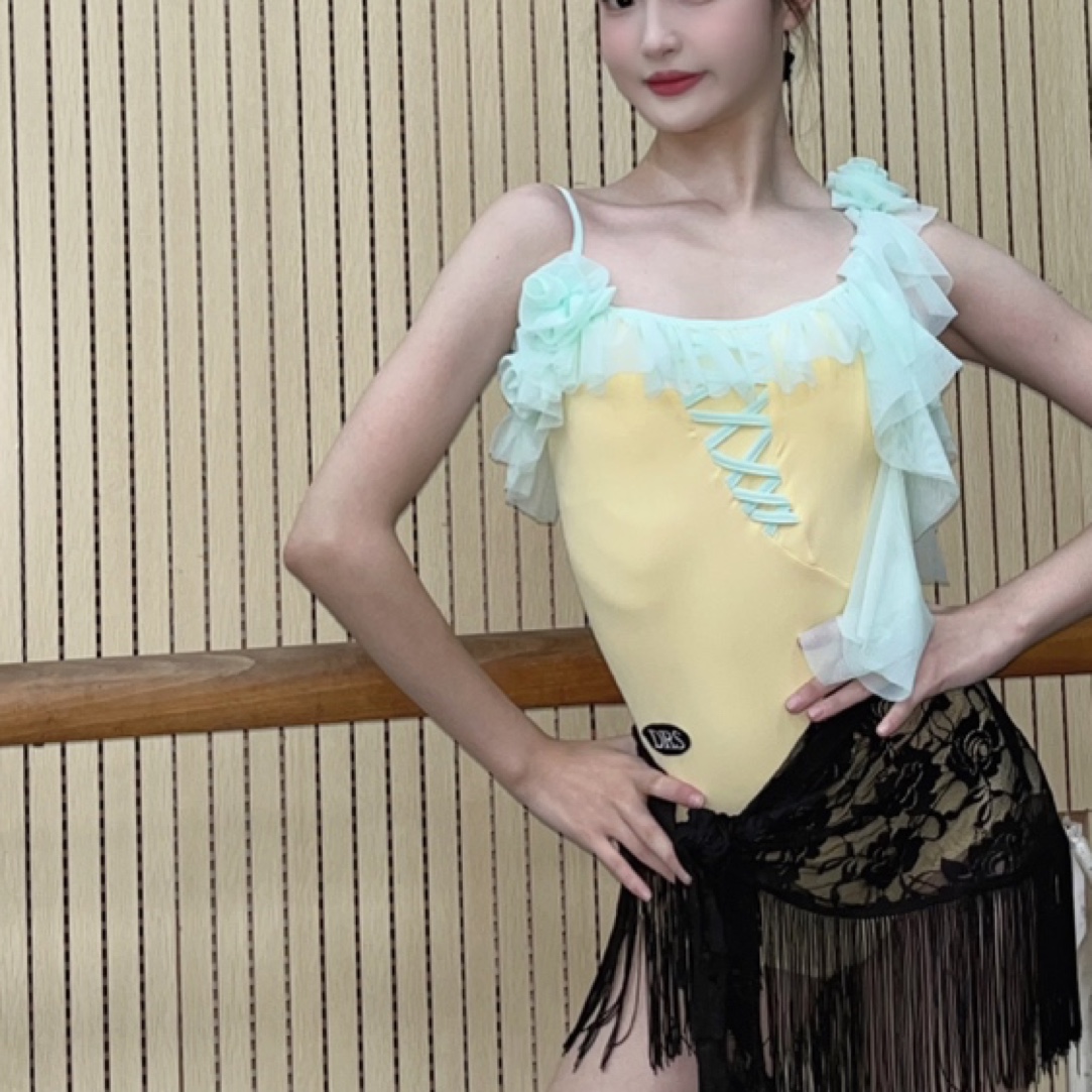 蕾丝臀巾设计感舞服优雅舒适时尚款式显瘦蓝色短款性感拉丁舞舞服