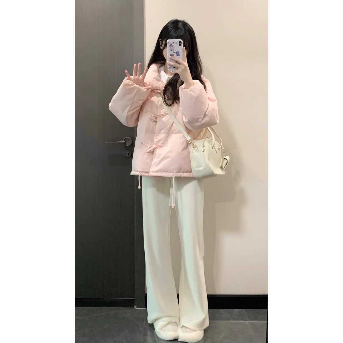 牛角扣粉色短款时尚棉服女冬季新款小个子高级感棉衣oversize外套