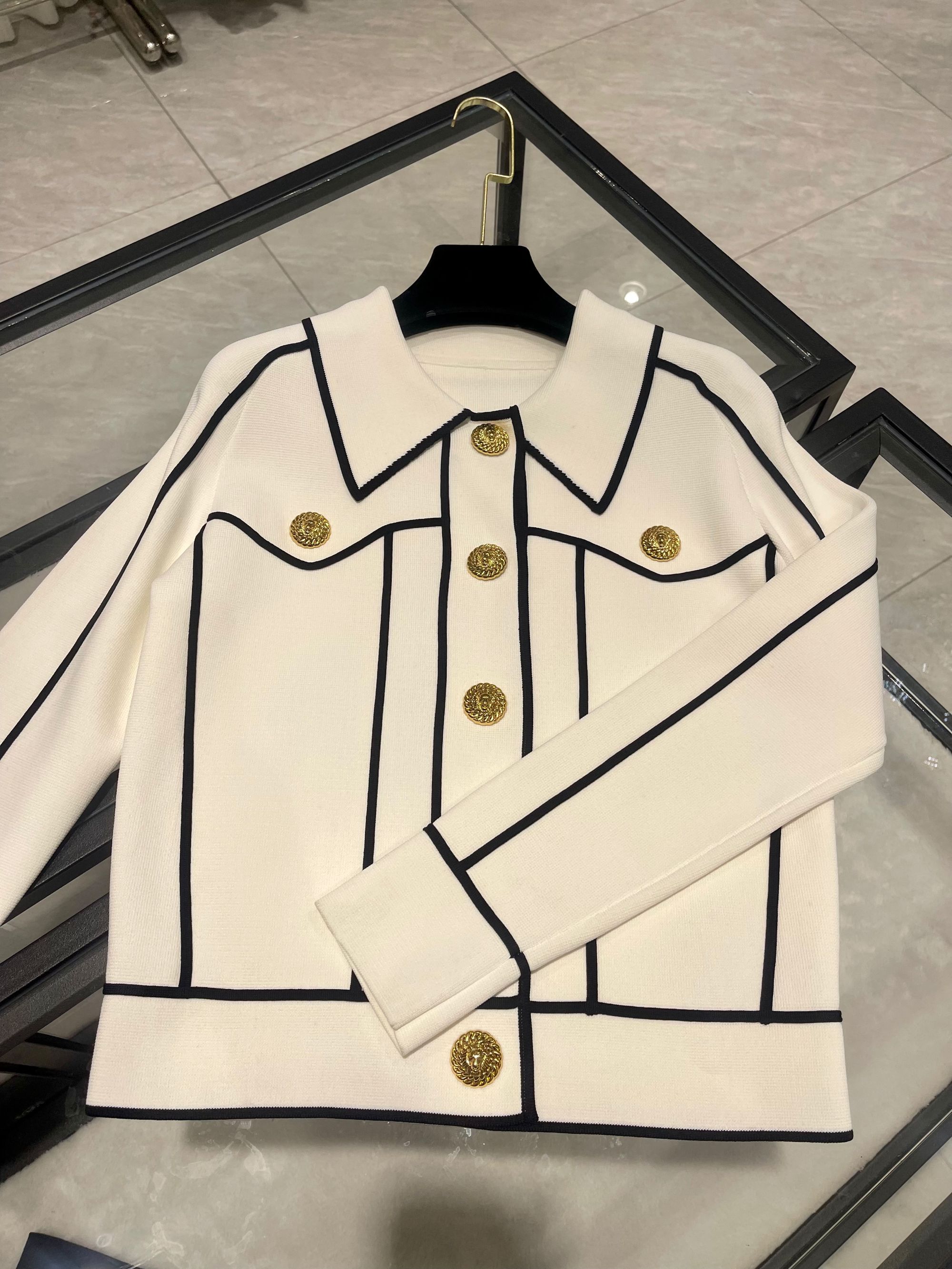 【S82-S83】巴家新款春夏款名媛V领金扣针织半裙背心开衫外套套装