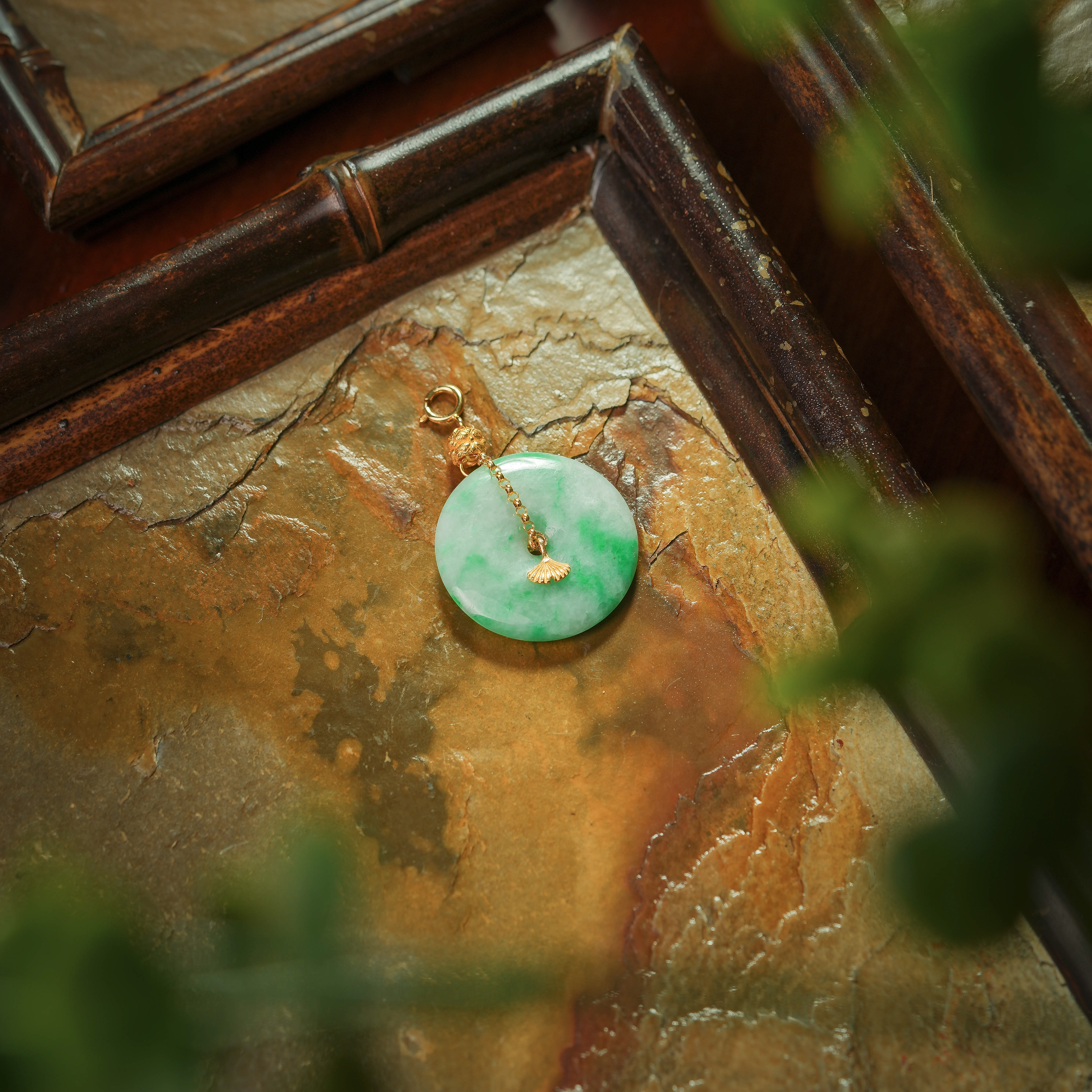 青衣·精品翡翠18K金平安扣吊坠AD0828约20*4mm