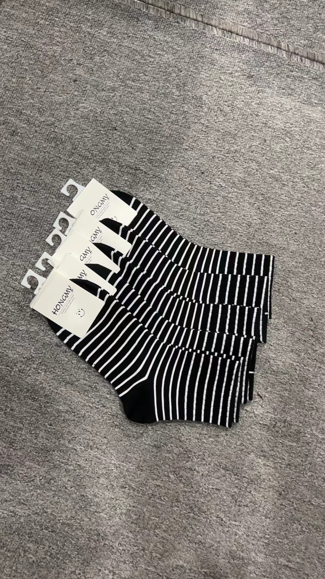 美红家条纹中腰袜子