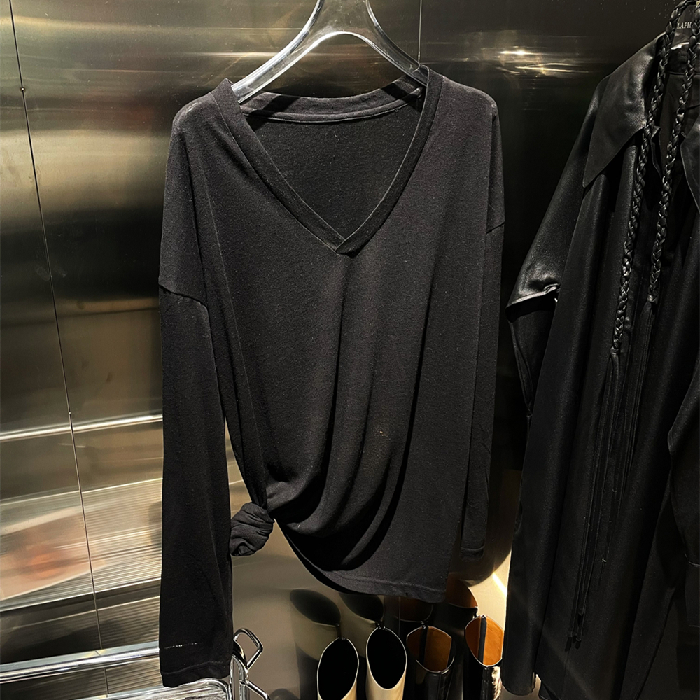 高货面料 V领黑色气质 上衣