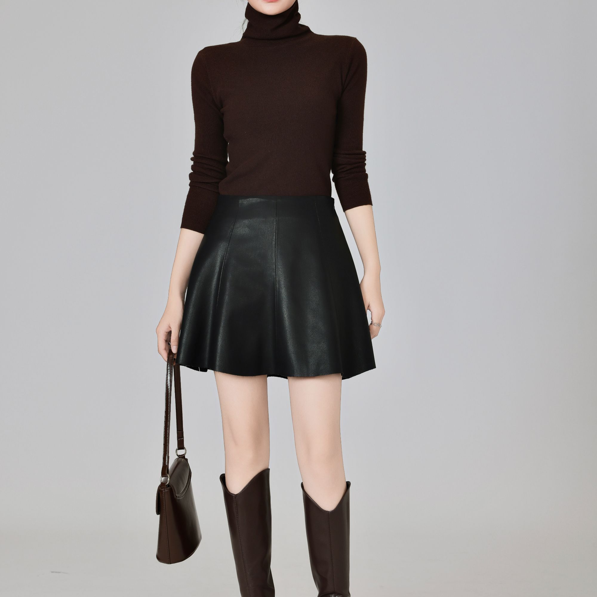 海宁正品皮裙时尚百搭百褶小短裙黑色显瘦中高腰裙子女