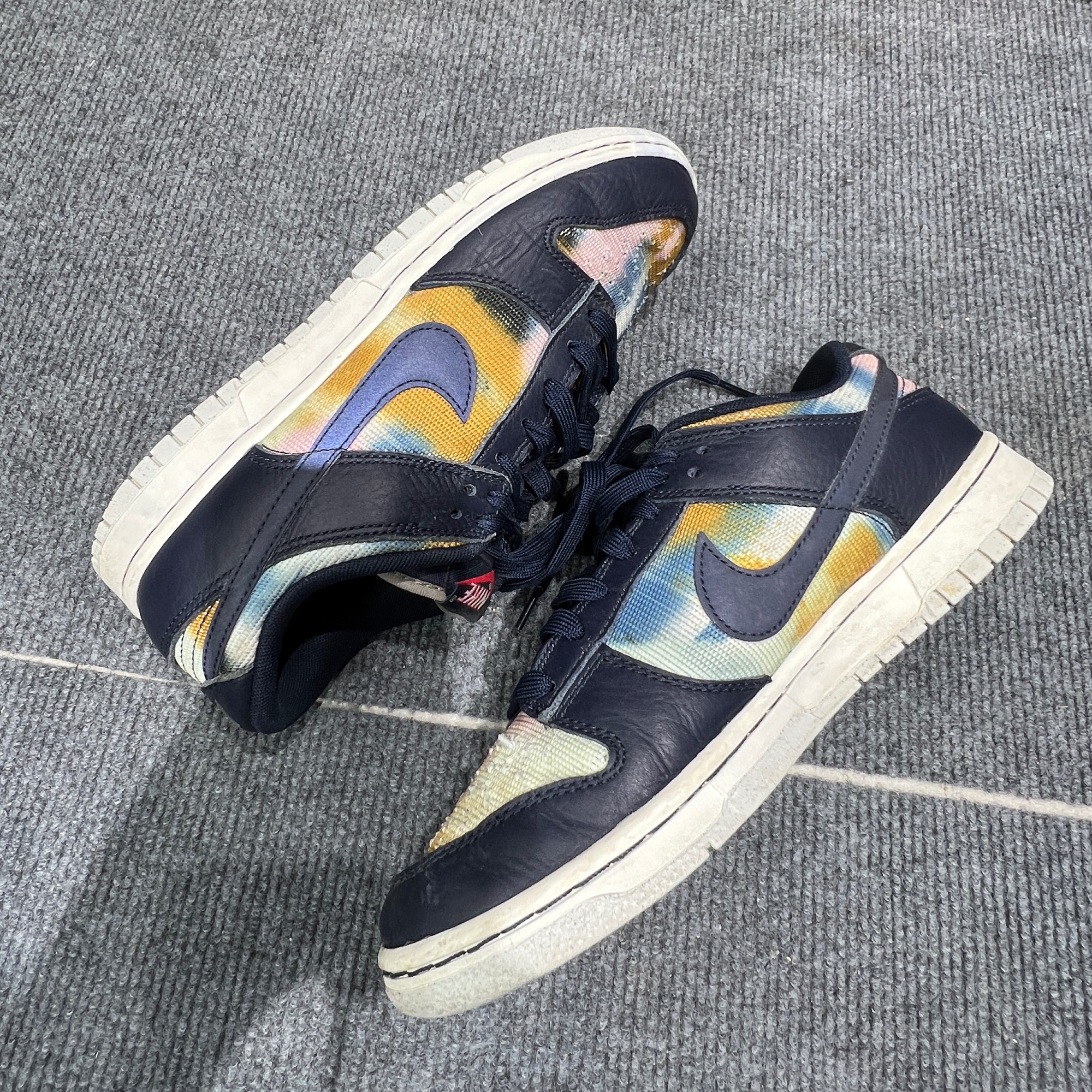 NIKE41码 公价509 街头涂鸦 低帮 板鞋