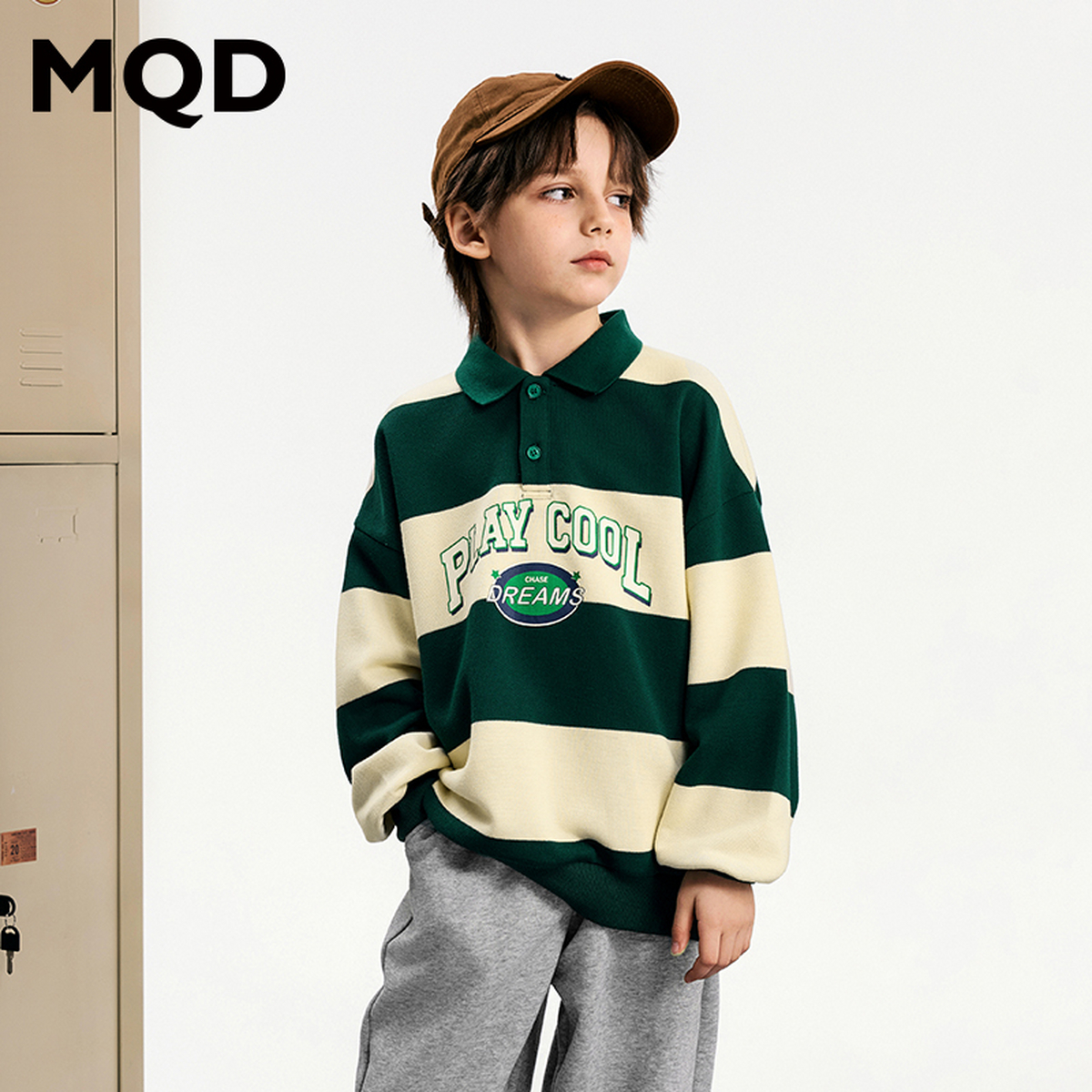 MQD童装秋季新品学院风经典条纹儿童卡通字母翻领卫衣撞色长袖