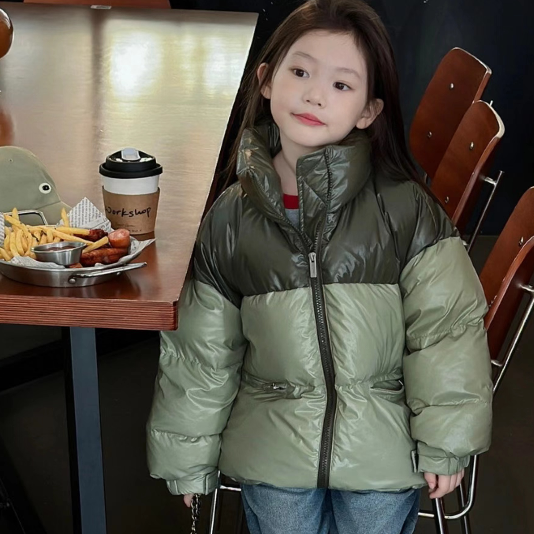 113儿童冬季拼色羽绒服8862