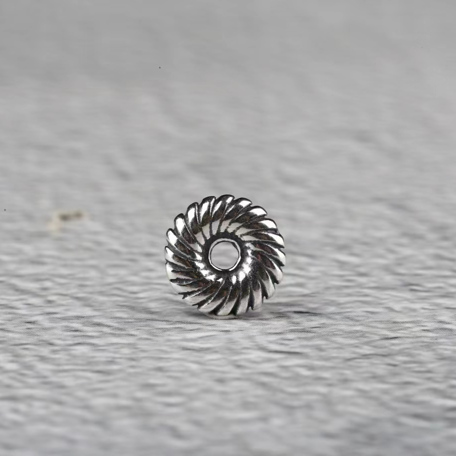 925银银制品 S925银隔片文玩配饰、尺寸9x2MM、重1克左右、一对价格
