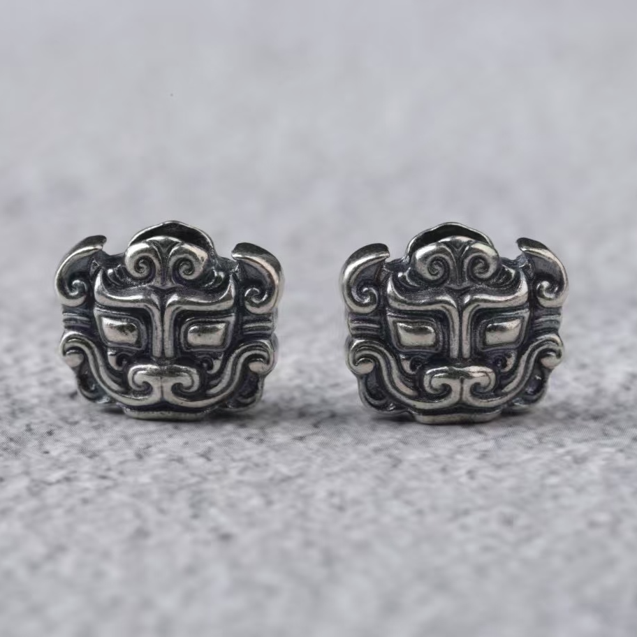 925银银制品 925纯银饕餮如意背云配饰复古做旧仿古高端银配饰