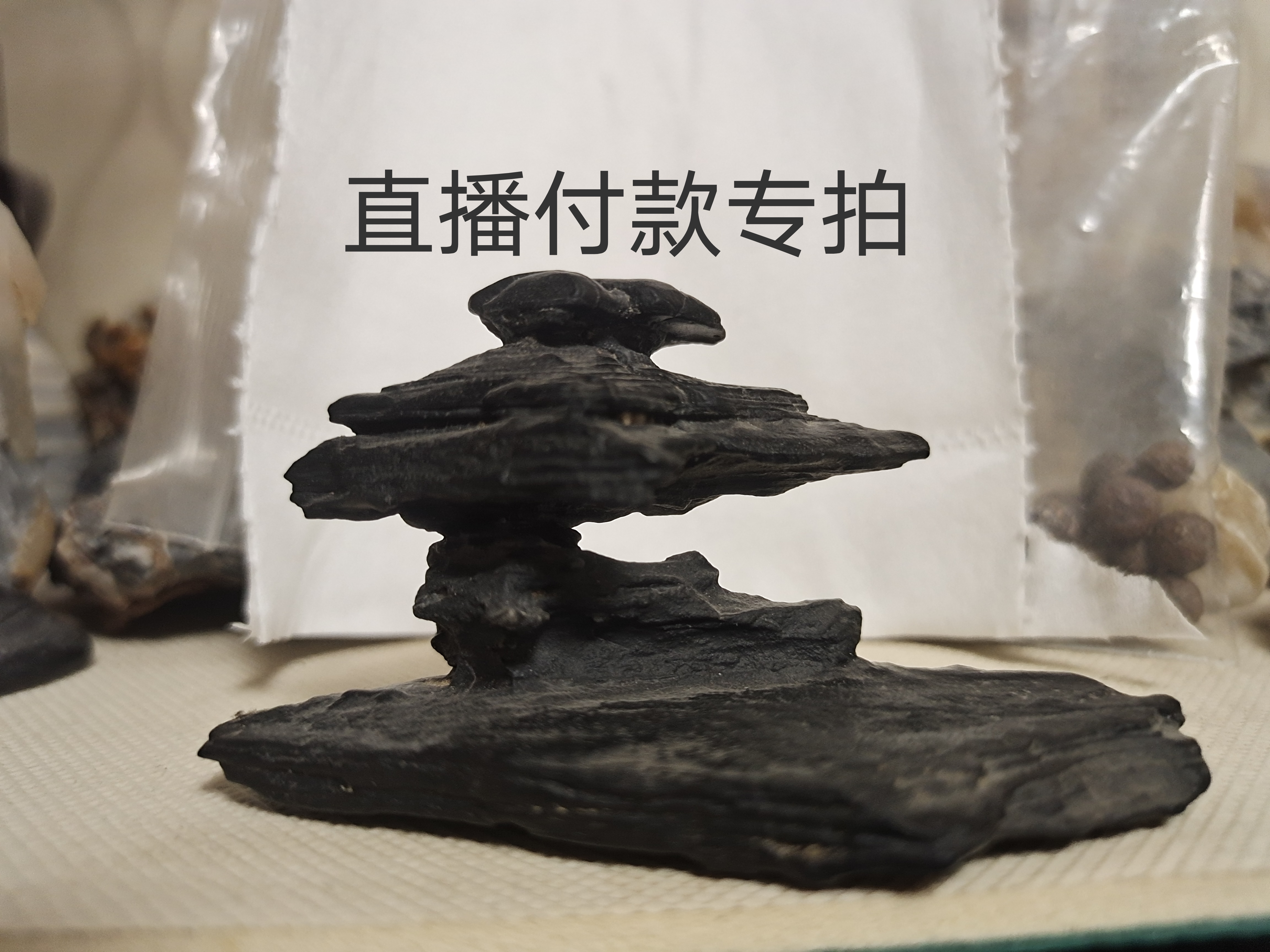 新疆大漠戈壁石及各种奇石