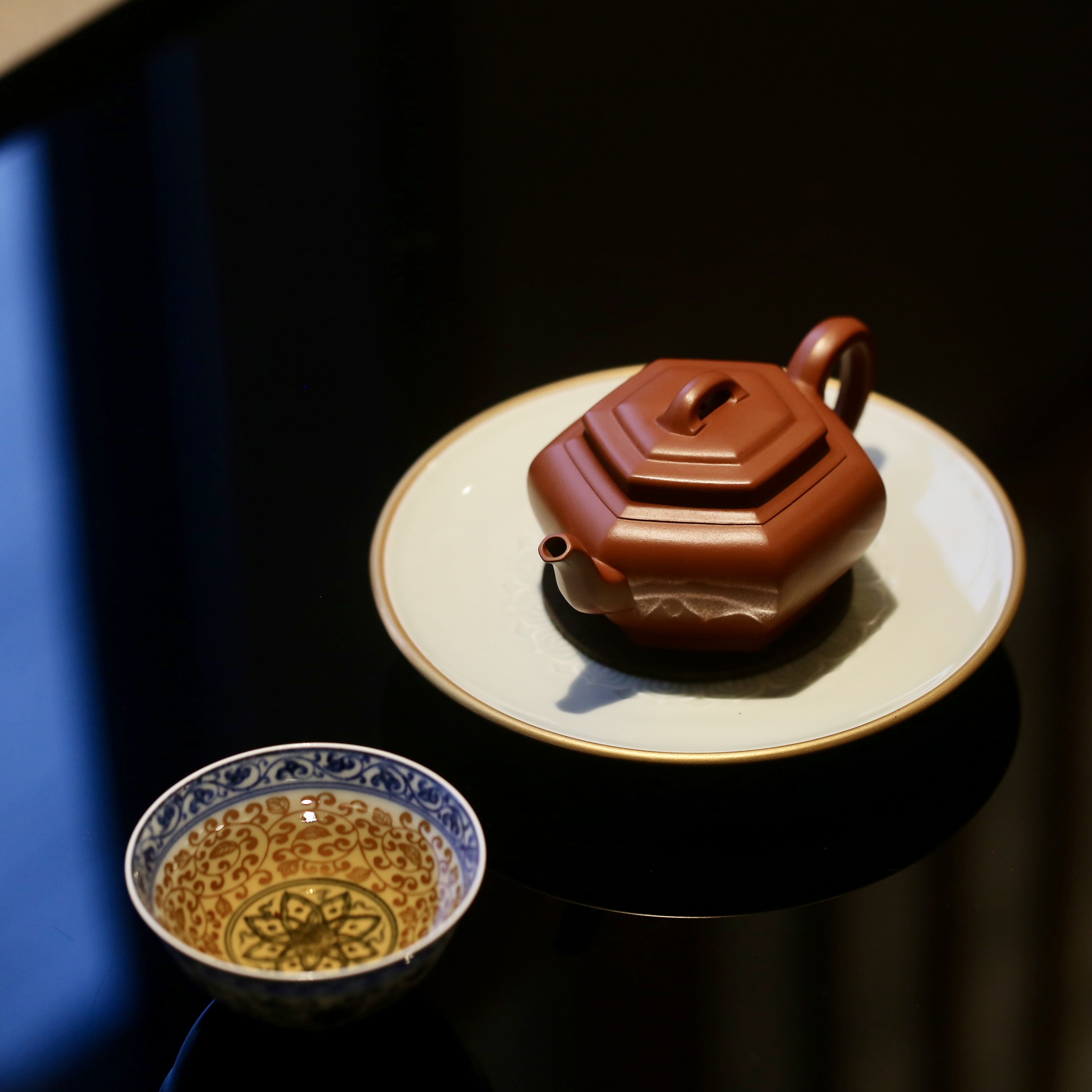 严苛的精工标准『君逸』许亦晖抟制  230cc  优质原矿老朱泥壶