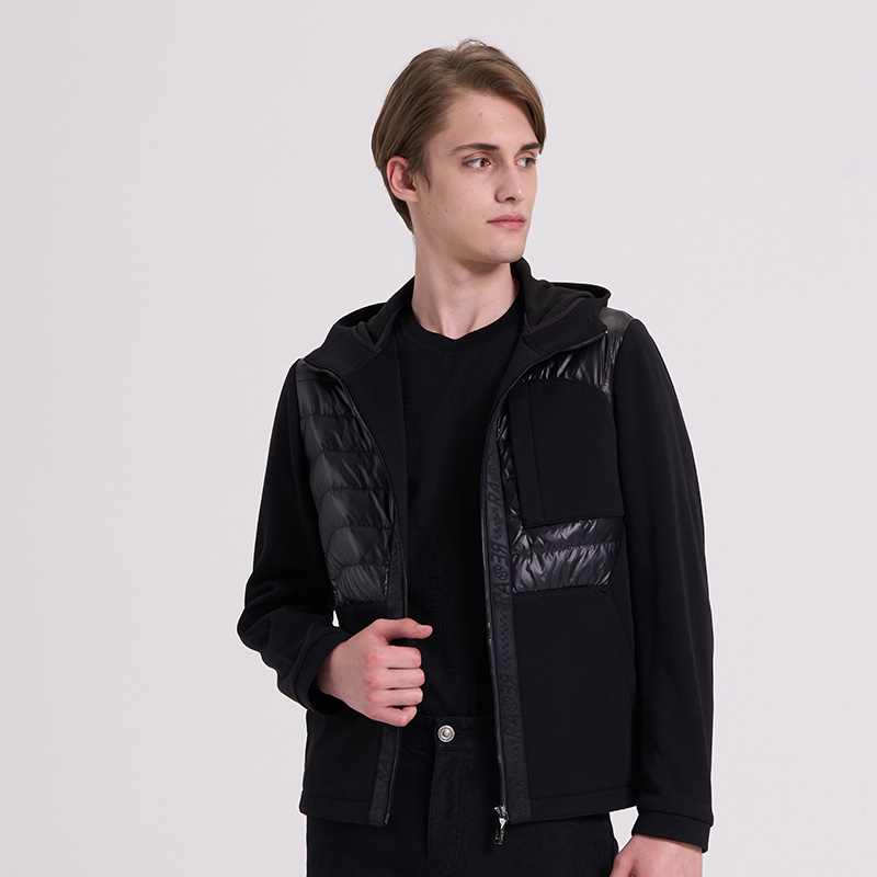 RARE威雅秋冬黑色运动感合身版针梭织拼接的超轻薄羽绒服