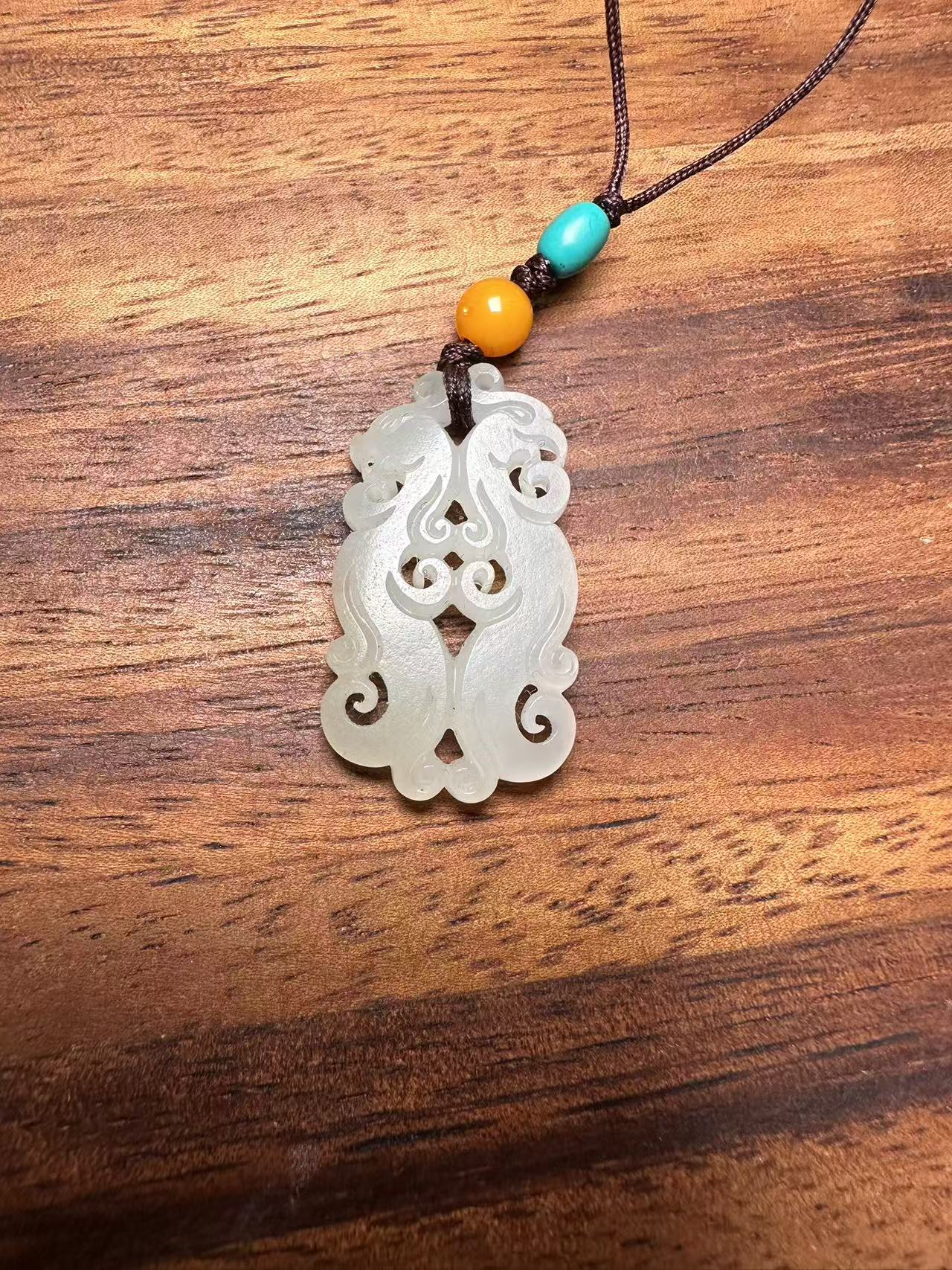 和田玉龙凤佩精美挂件