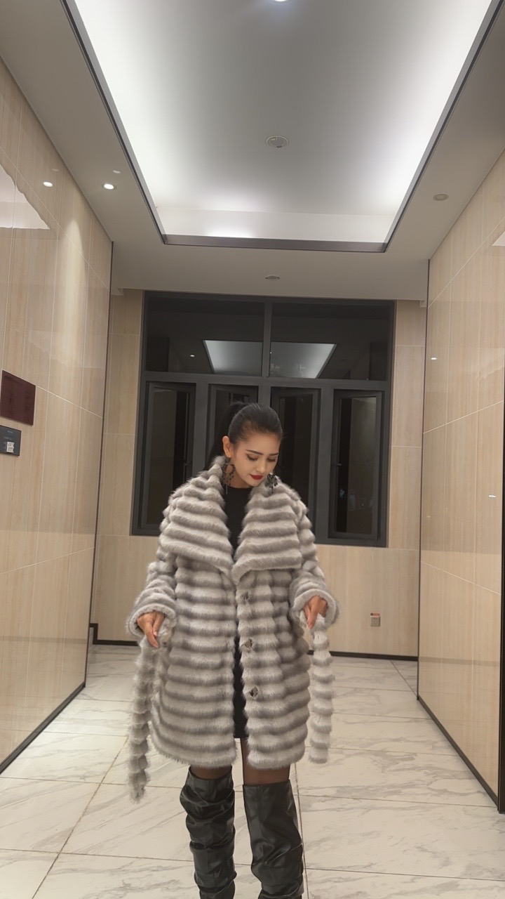 皮草。均码。女士短款