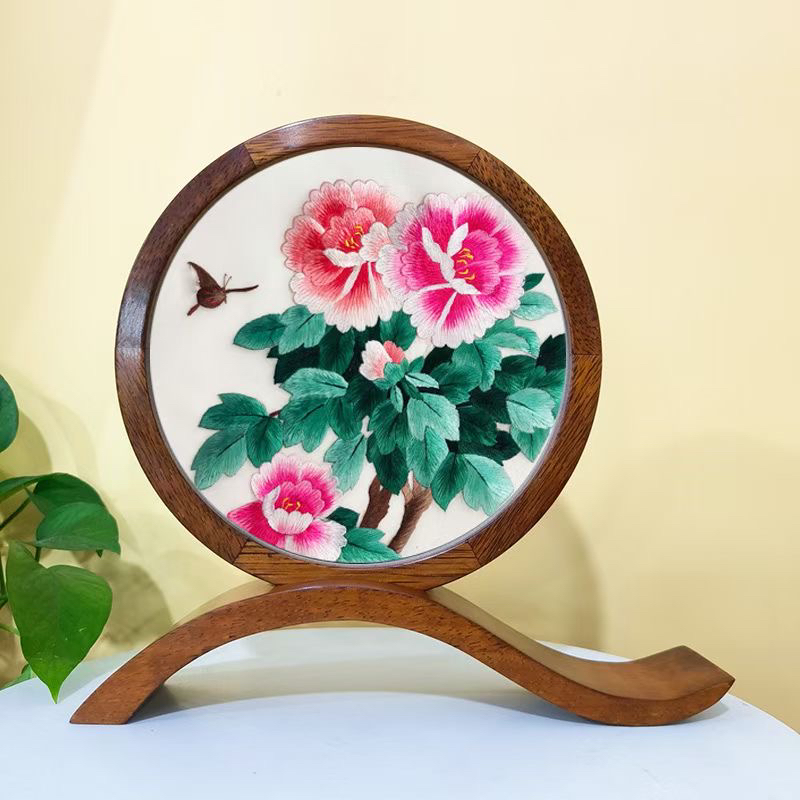 纯手工刺绣双面绣摆件菠萝格木