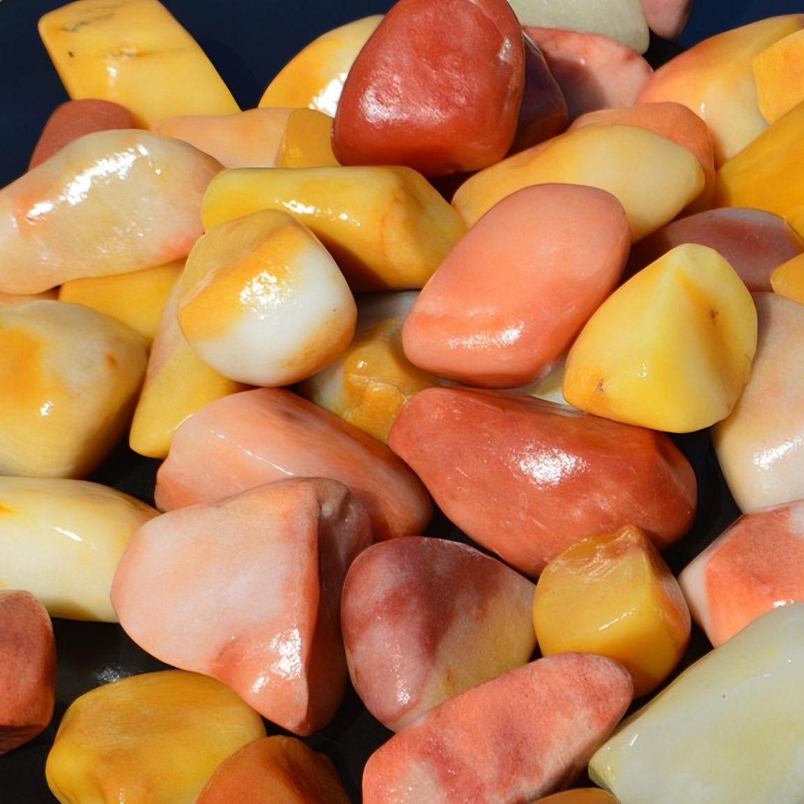 新疆玉石原籽料品质乌尔禾彩玉金丝玉籽料克拉玛依戈壁玉原石手工