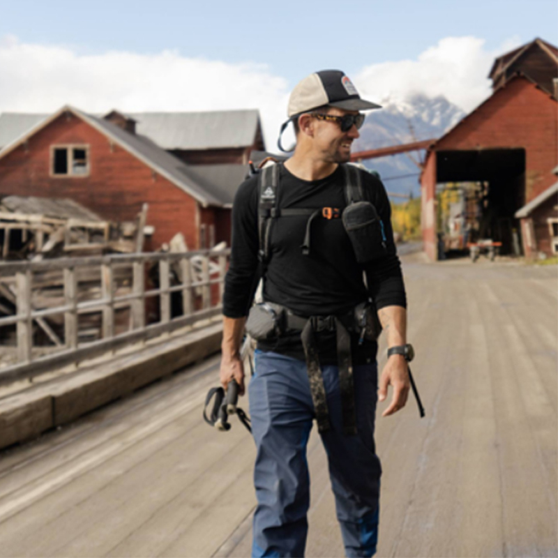 春秋男士圆领套头卫衣户外休闲百搭长袖运动卫衣