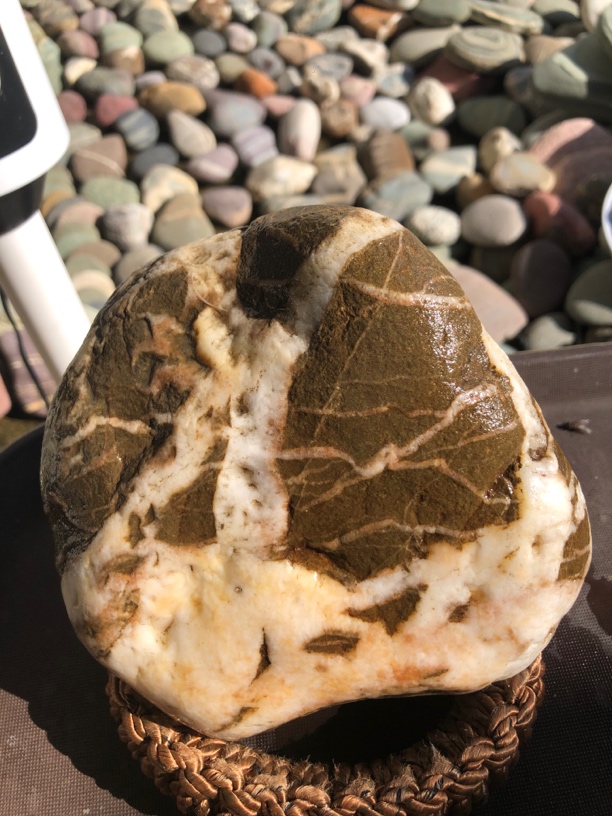天然鹅卵石摆件工艺品鱼缸复古风化陶瓷造景家用宽16厚12厘米创意