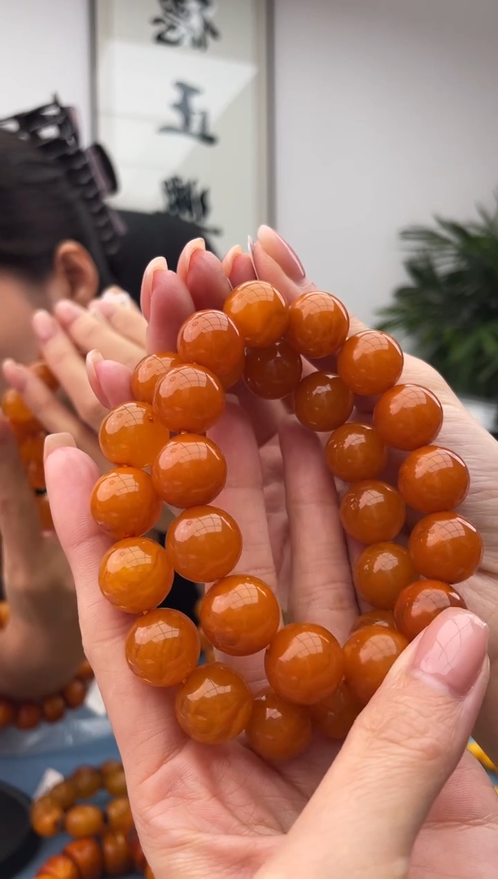 【闪购商品】琥珀珠宝奇石未镶嵌假一罚十，微瑕多样性发一件0