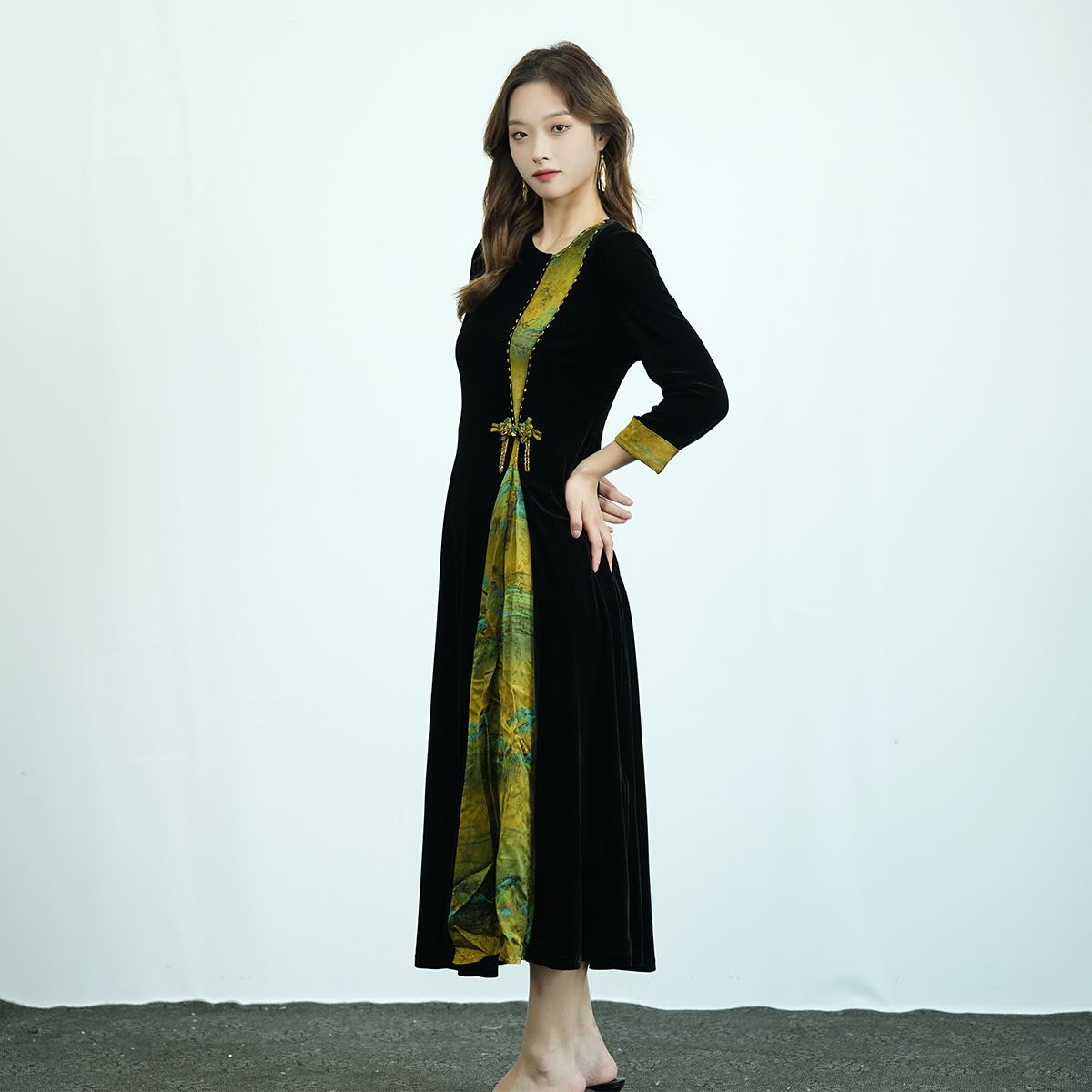 MY TENO/马天奴VDA956马天奴气质黑色优雅修身拼接女装连衣裙