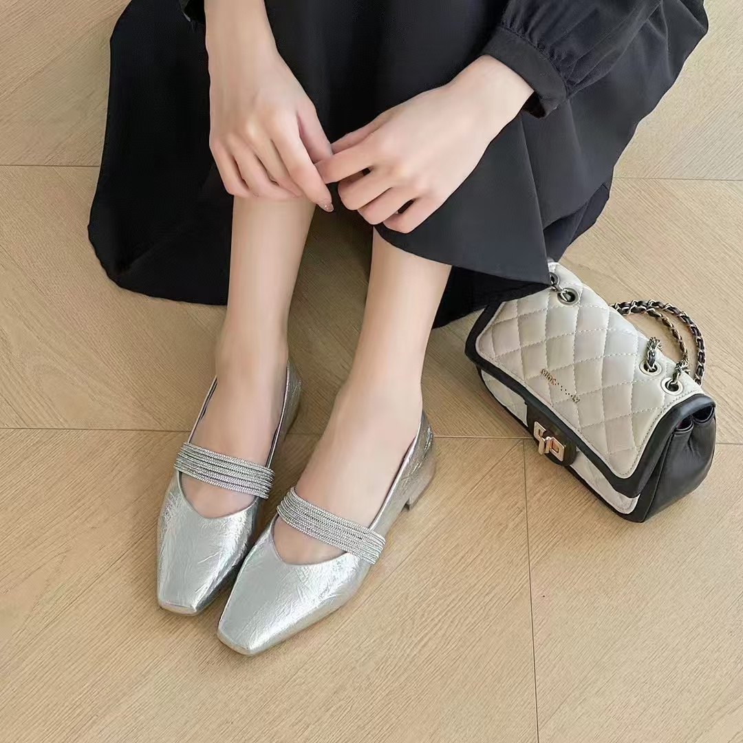 C718 银色  时尚气质舒适低跟方头平底浅口玛丽珍女单鞋