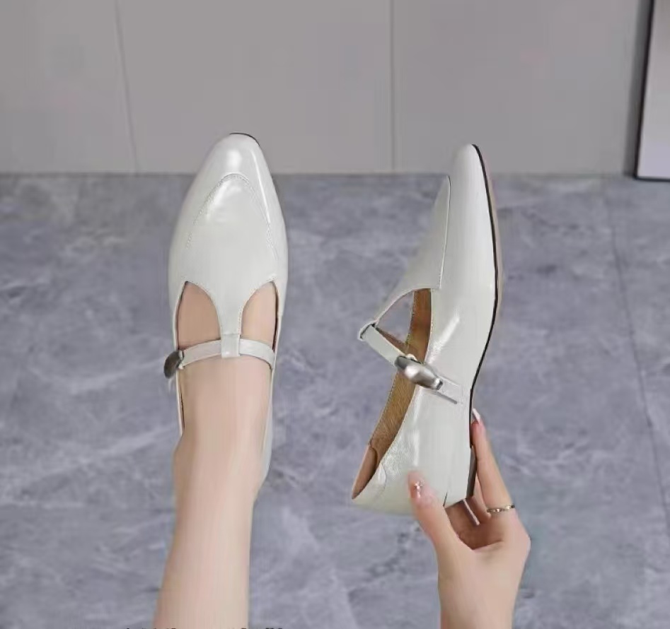 C1179 白色  时尚气质低跟尖头玛丽珍浅口女单鞋 