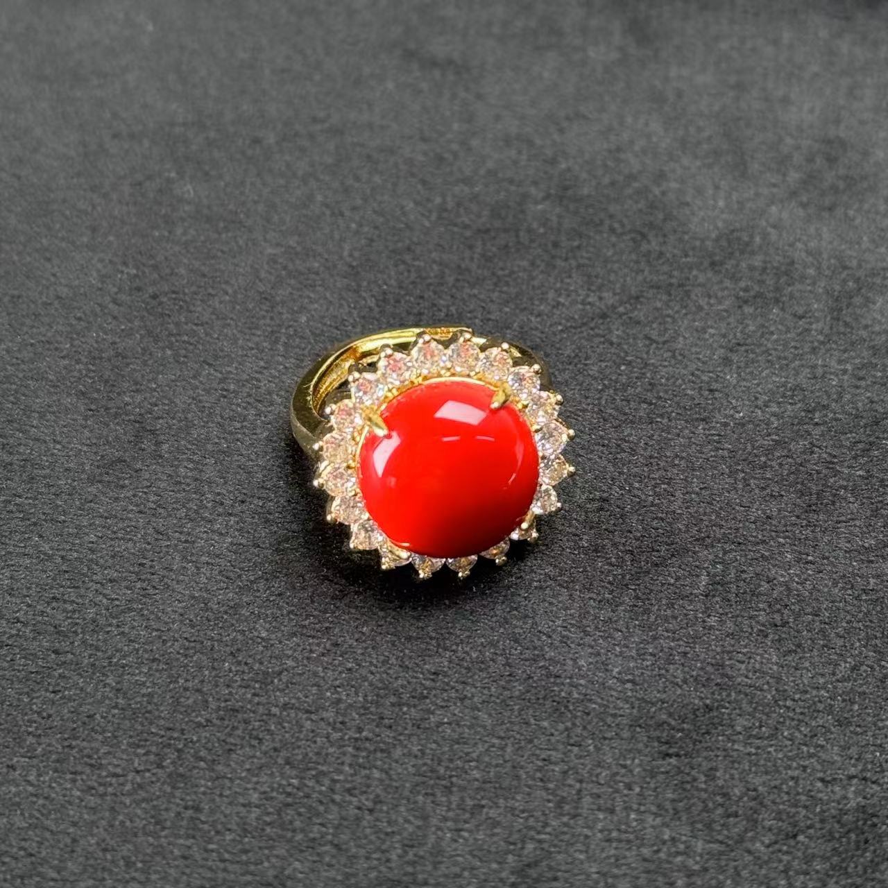 回流深海小姗蛋面精致典藏戒指  约14x14mm