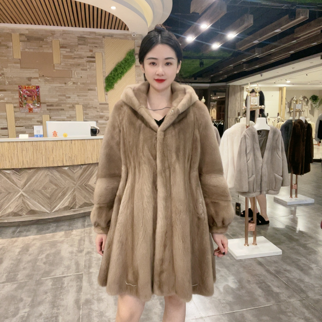 盛亚雪中长款12浪大衣外套