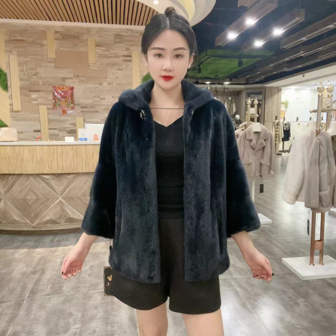 盛亚雪短款蝙蝠袖短款夹克女款外套