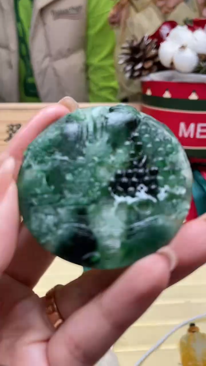 【闪购商品】定制翡翠未镶嵌*140