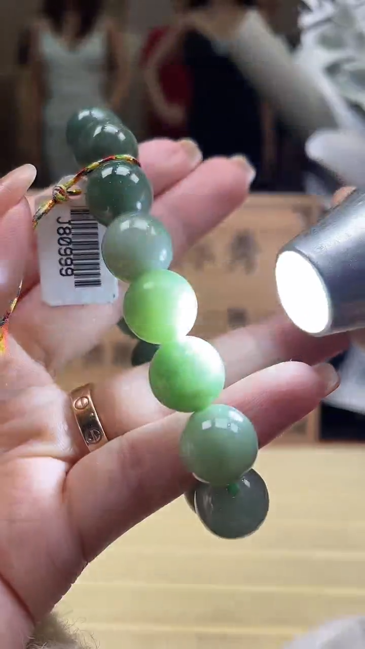 【闪购商品】翡翠手串未镶嵌*212