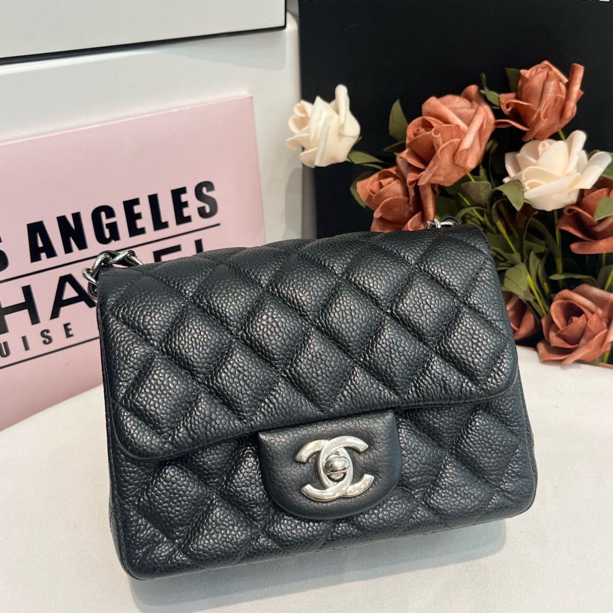 99新 Chanel/香奈儿 黑色银扣荔枝牛纹方胖子女款斜挎包
