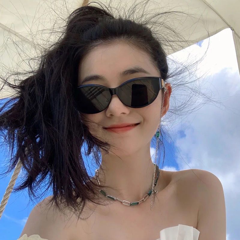 网红辣妹时尚百搭复古太阳镜街拍欧美风黑色潮流港风潮人猫眼墨镜