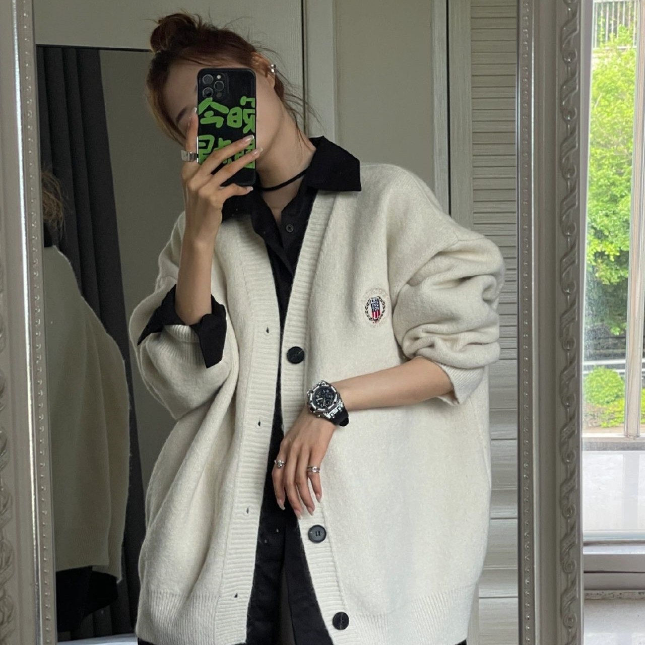 韩版徽章刺绣针织开衫女2023秋冬季新款毛衣外套叠穿衬衫两件套装