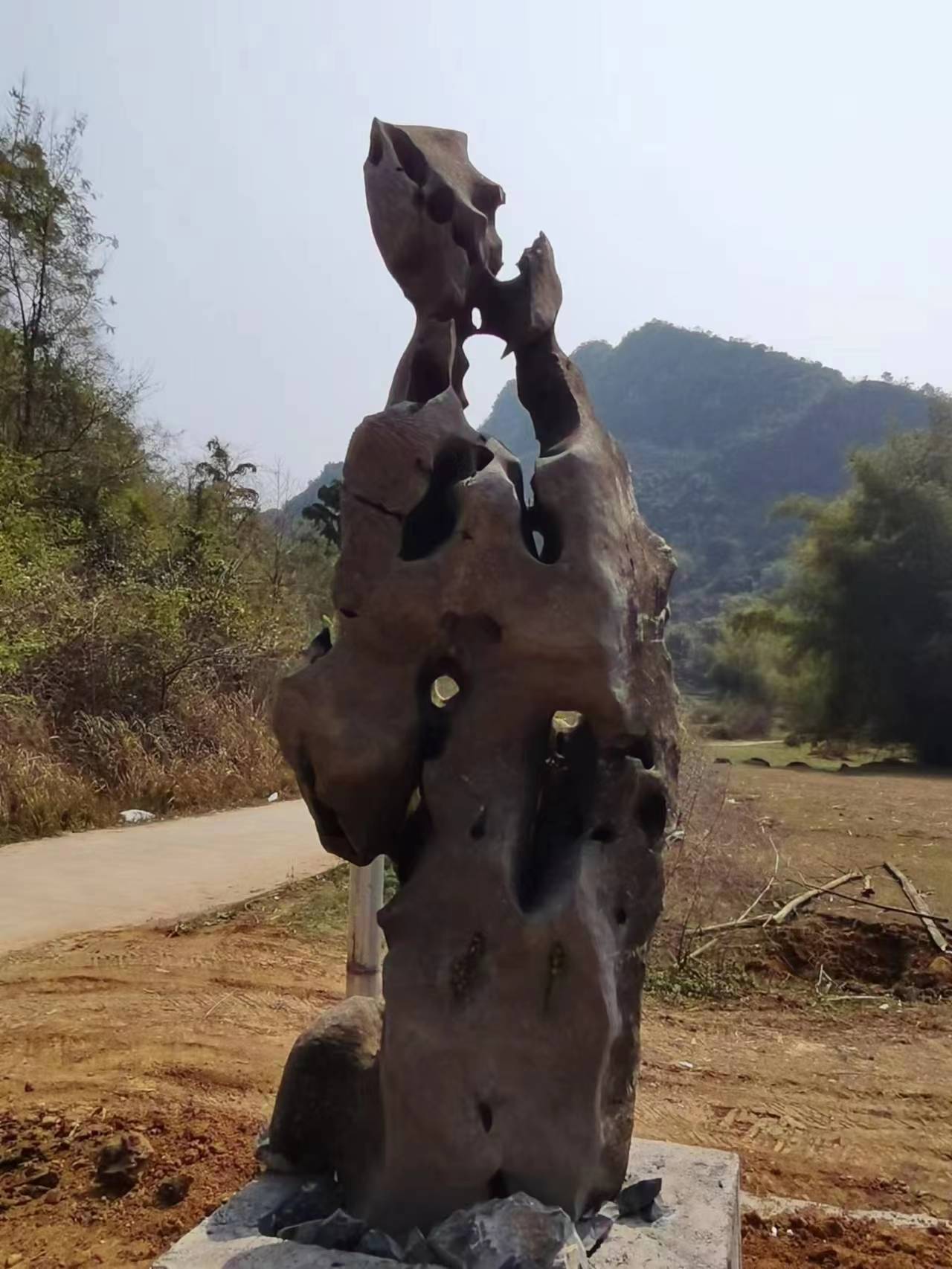 广西南太湖石摆件墨石摆件盆景石摆件附石摆件庭院石摆件
