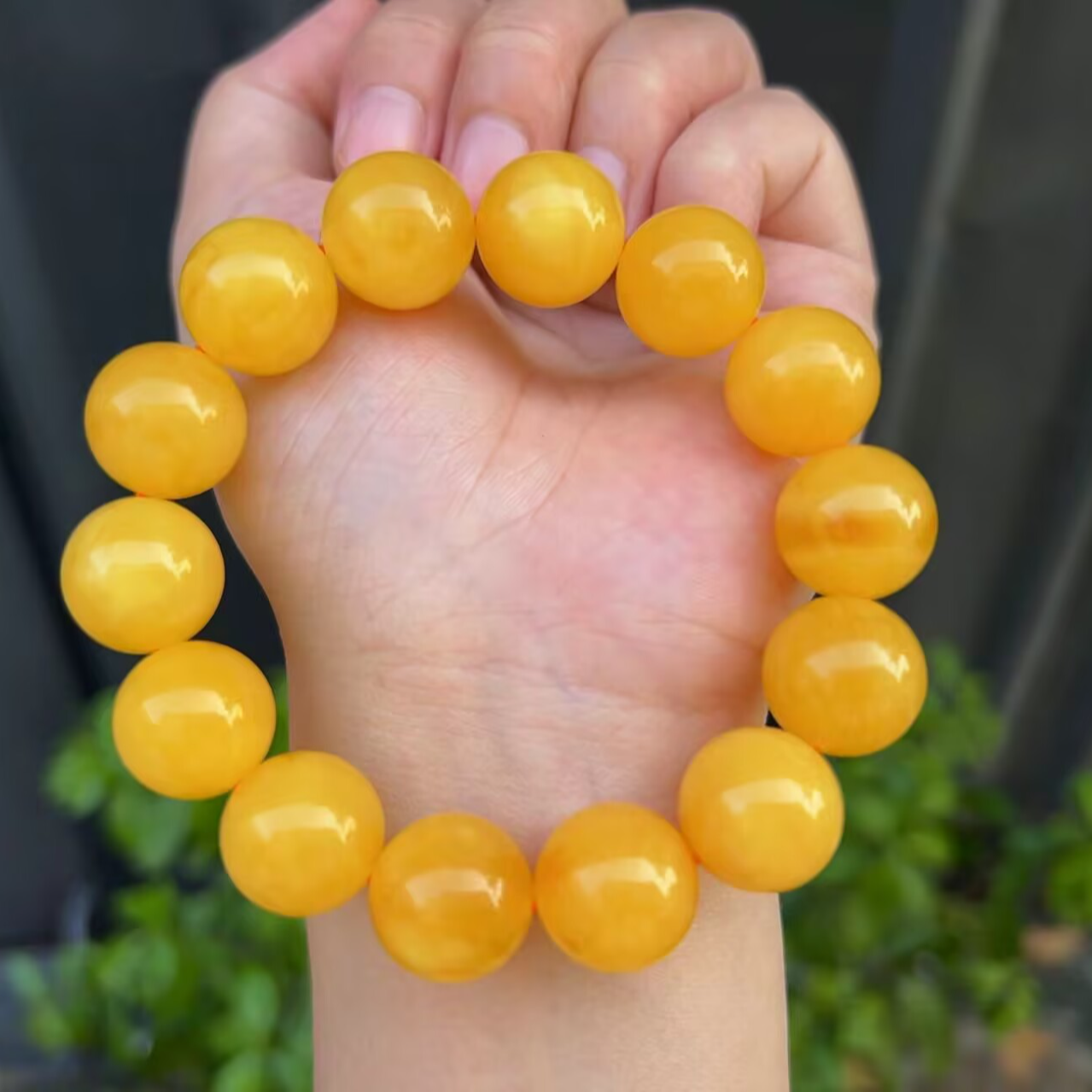 上等正宗收藏焦皮同料鸡油红琥珀蜜蜡手串送礼鸡油黄古董老蜜蜡