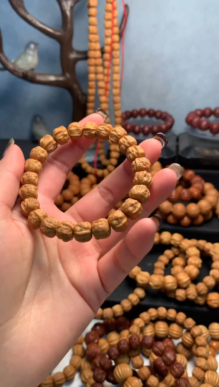 【闪购商品】文玩核桃吊坠10+