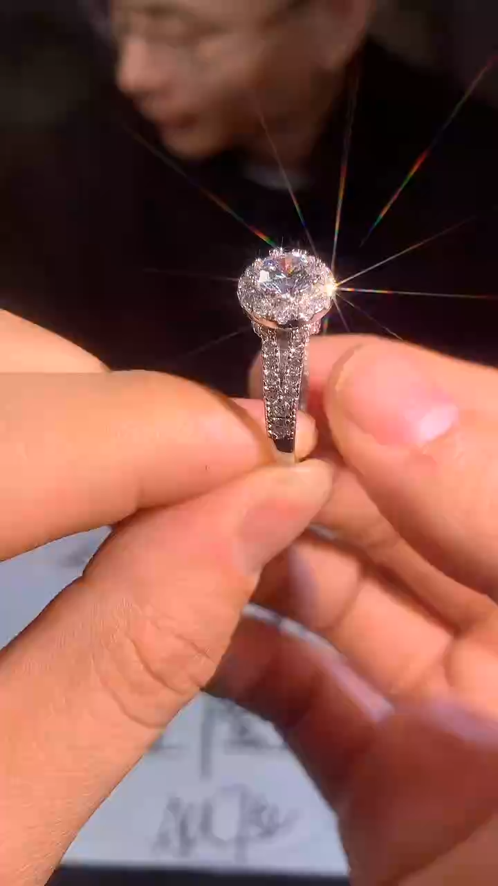 【闪购商品】南非双排圆包戒1ct