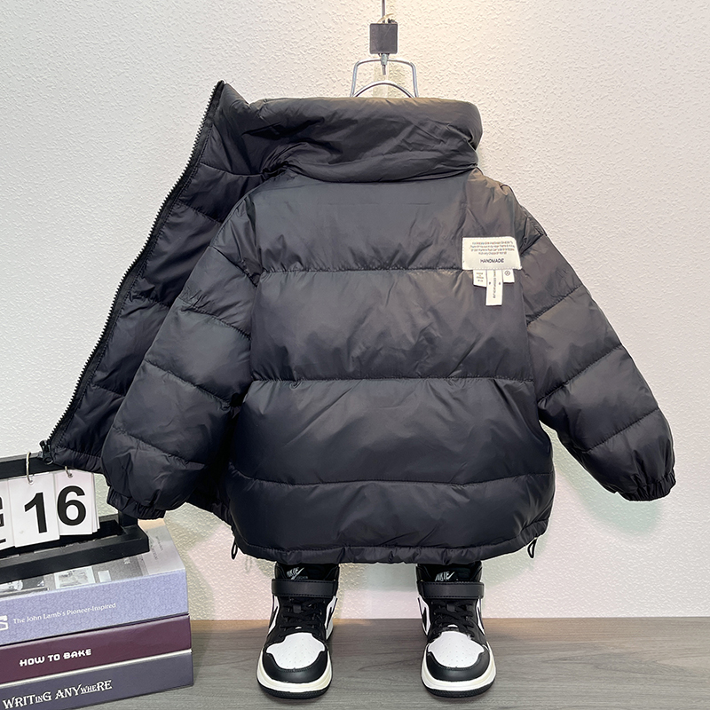 宝宝羽绒服轻薄2023新款洋气小儿童韩版冬装短款加厚外套男童冬季