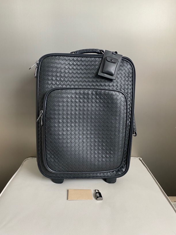 95新 BOTTEGA VENETA/葆蝶家 bv黑色全皮拉杆行李箱旅行箱20寸