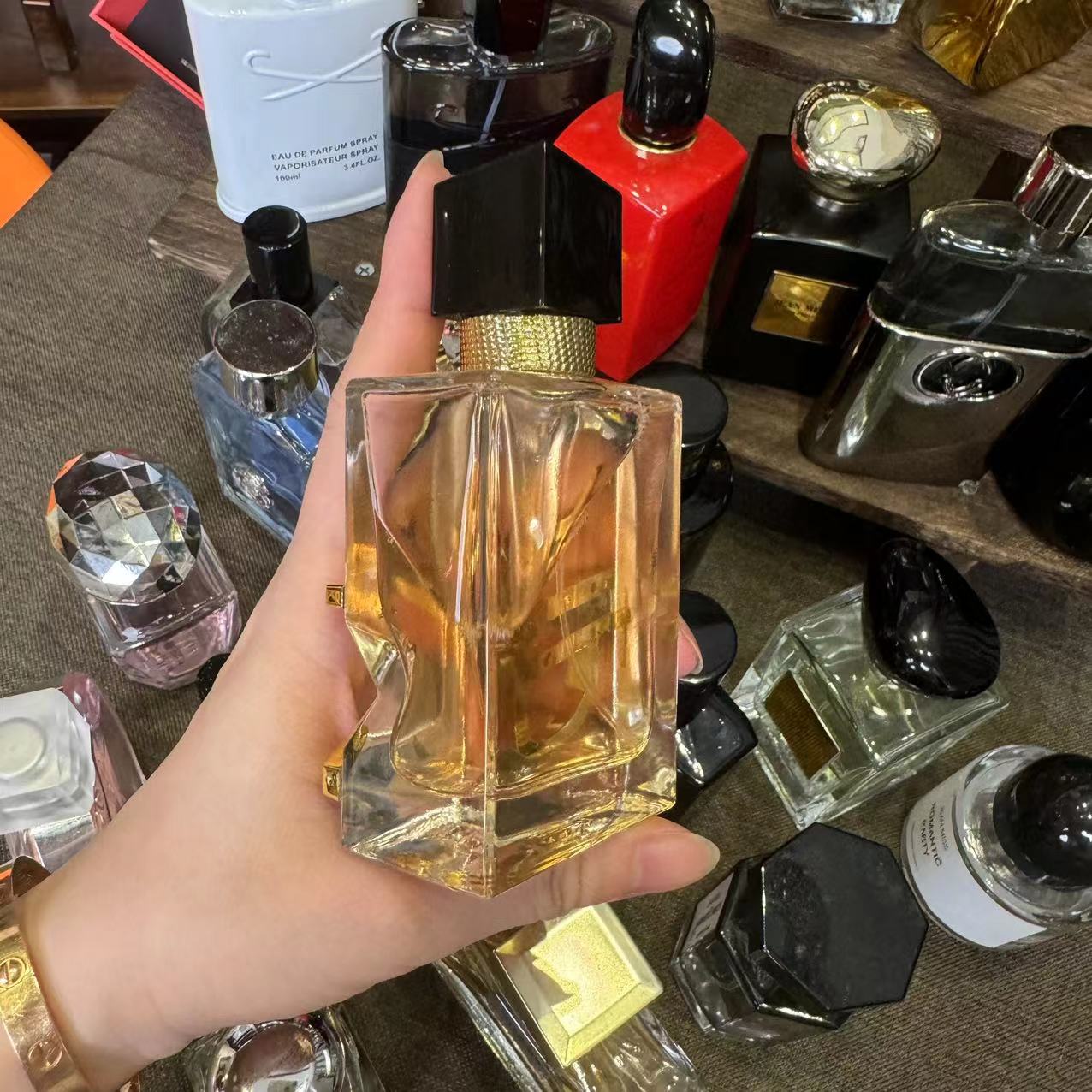 加小样[自由至水50ml]持久留香女士香水香调持久