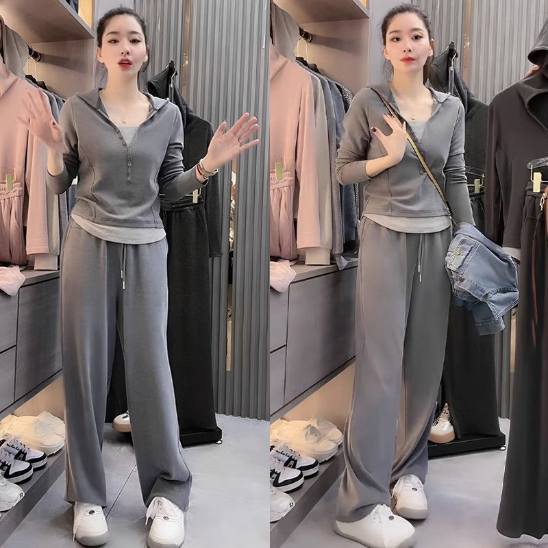 春秋新款女套装减龄洋气假两件连帽卫衣运动休闲阔腿卫裤两件套