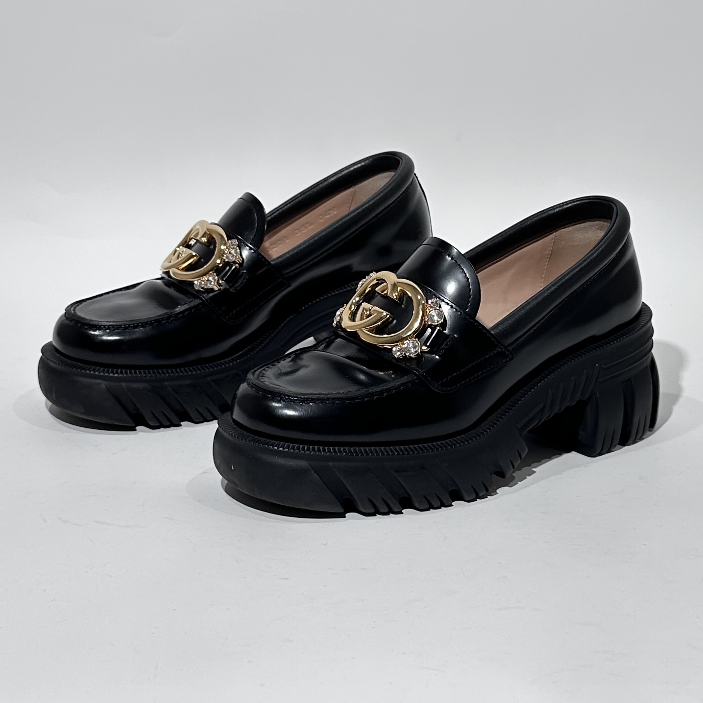 95新 GUCCI/古驰 35.5码 黑色时尚乐福鞋/ML80163