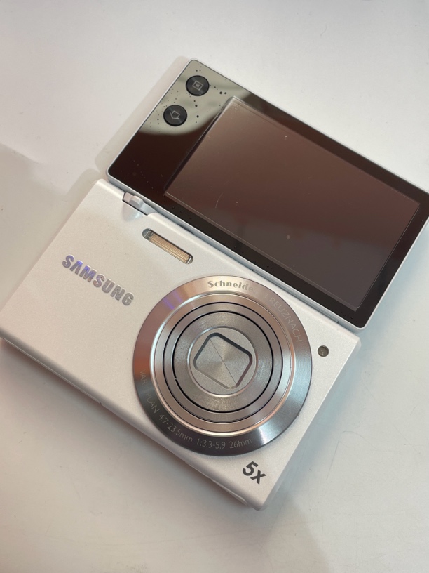95新 Samsung/三星 mv800翻折屏能自拍自带磨皮奶油肌1610w