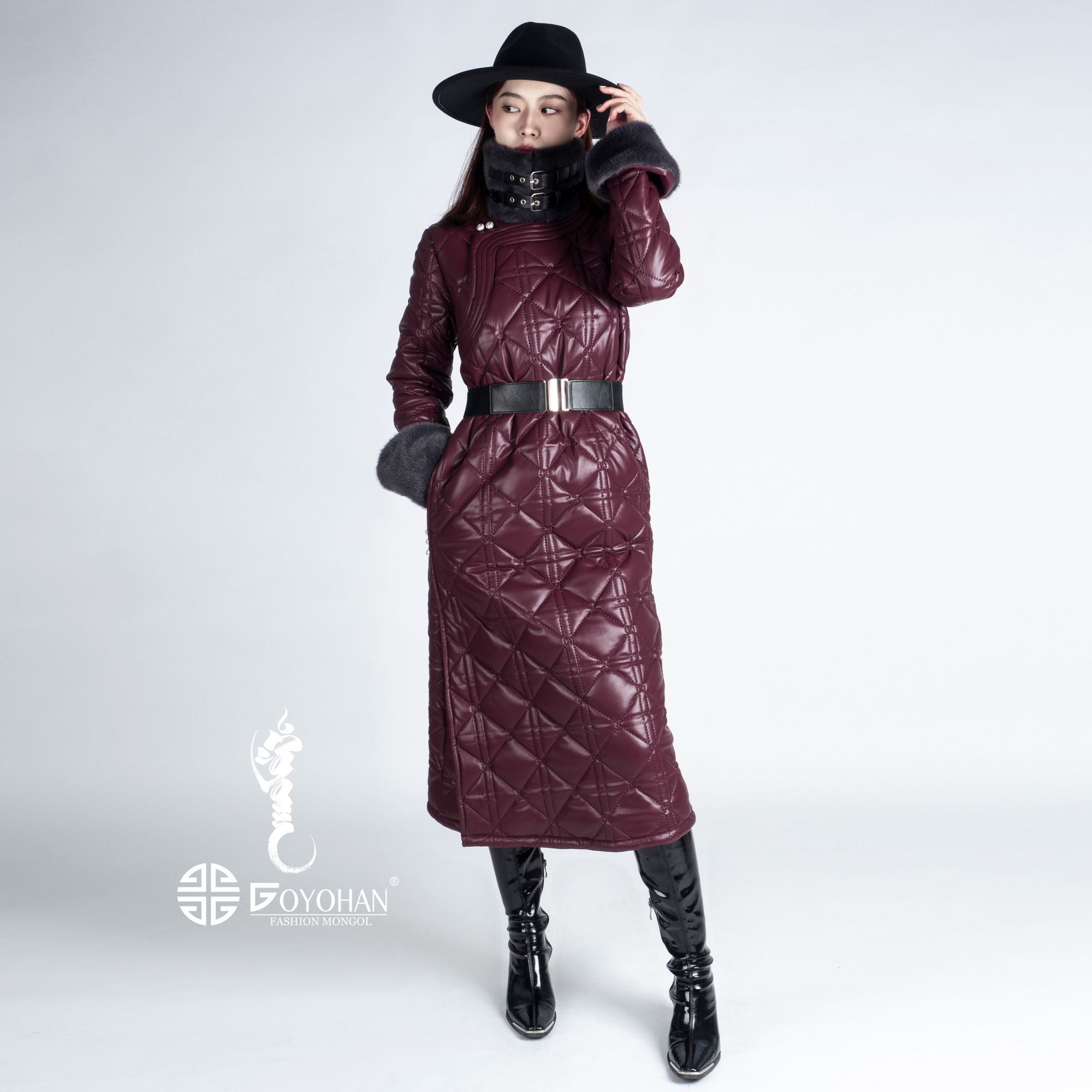 【高艺汗】女款冬季藤格纹时尚保暖外套棉袍 0951